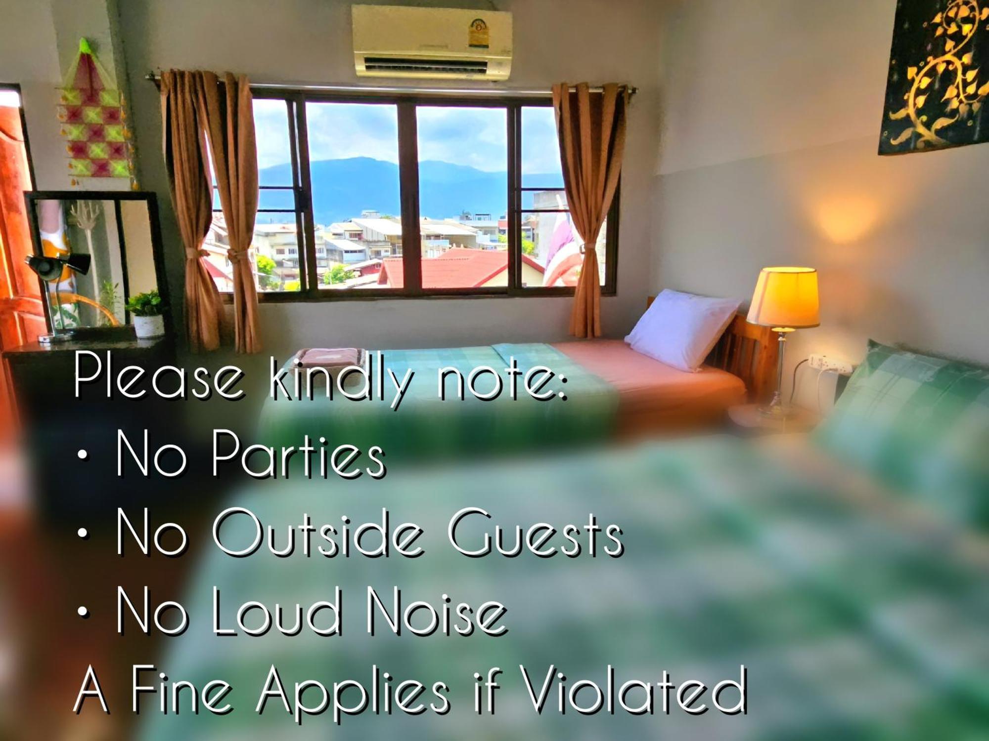 Bed And Terrace Guesthouse Чиангмай Стая снимка